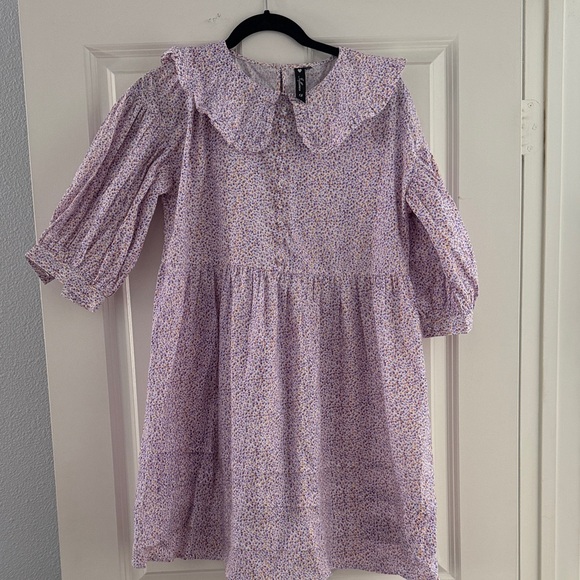 LOT OF DRESSES - Picture 6 of 12